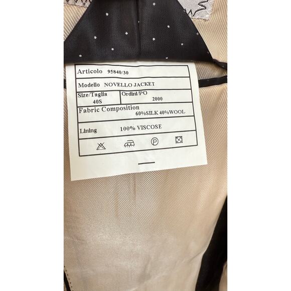 Tiglio Luxe Wool Silk Blazer | Beige Plaid Sport Coat for Men | Italian Tailored - Picture 10 of 10